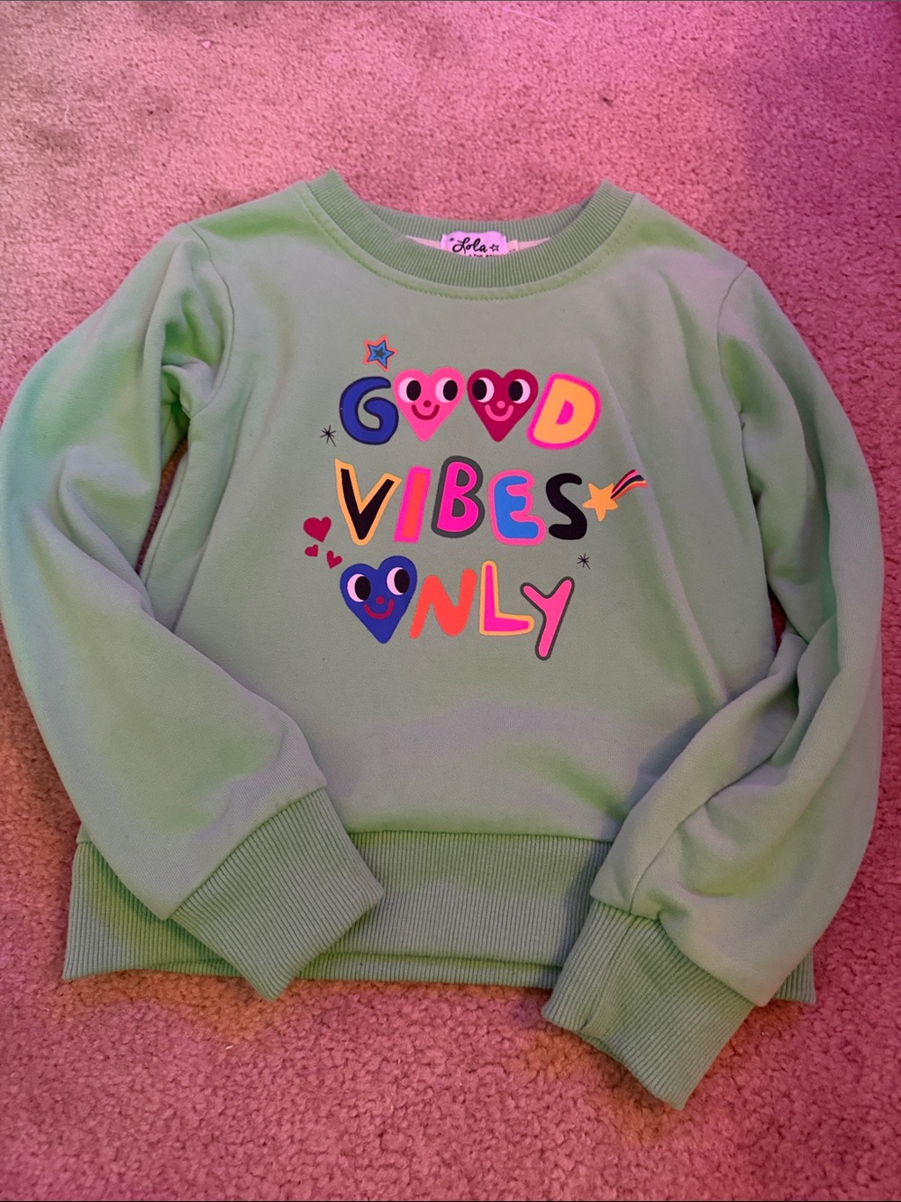lola Green Crewneck Sweatshirt with Multicolor "Good Vibes Only" Graphic